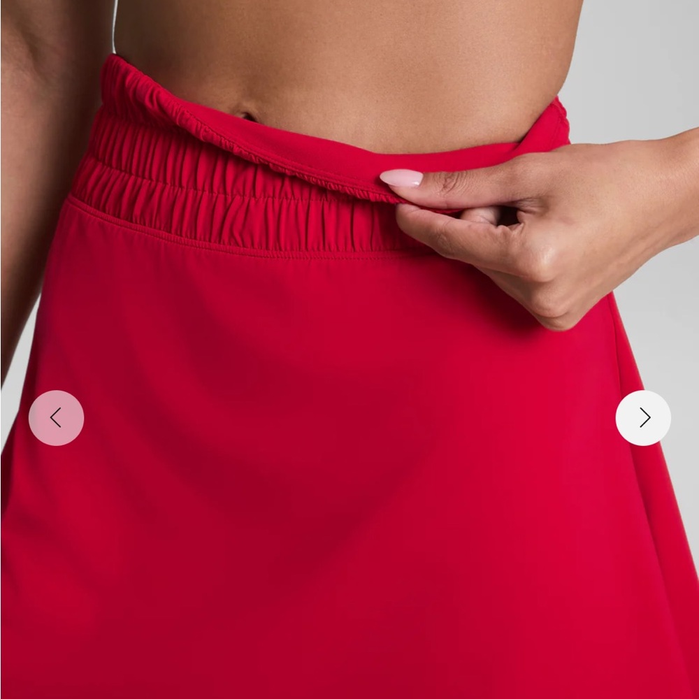 SPANXshape™ Activate Skort, 14" | Spanx Red. New with Tags! M/ Medium